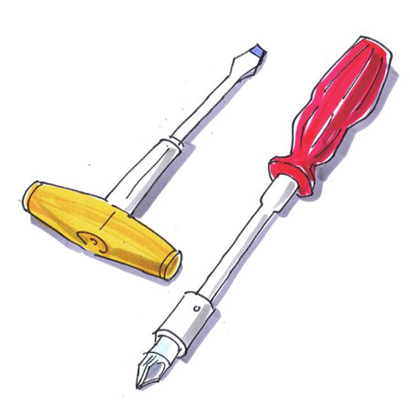 Two manual screwdrivers: on the left-hand side, a yellow screwdriver with T-handle and without ratchet. On the right-hand side, a red screwdriver with straight handle and ratchet.